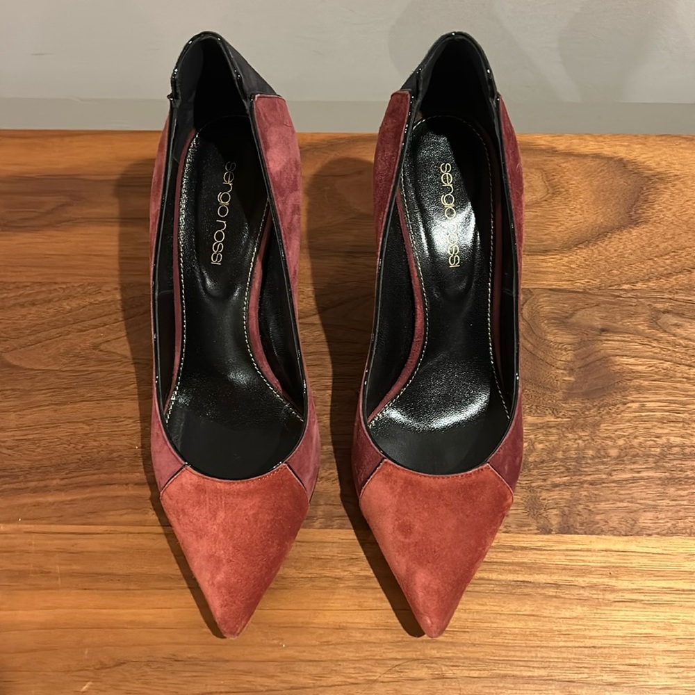 Sergio Rossi Suede Pumps